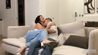 First date went well - now it's time to fuck